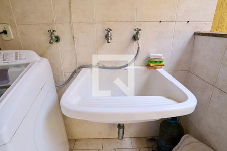 Casa à venda com 220m², 3 quartos e 5 vagasLavanderia