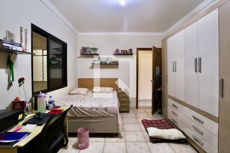 Casa à venda com 220m², 3 quartos e 5 vagasQuarto 3