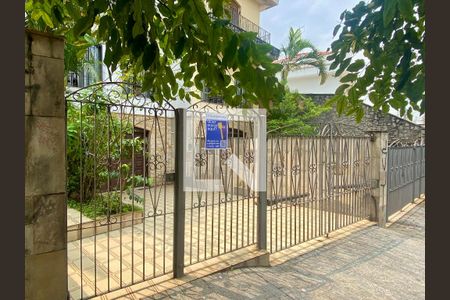 Casa à venda com 220m², 3 quartos e 5 vagasFachada