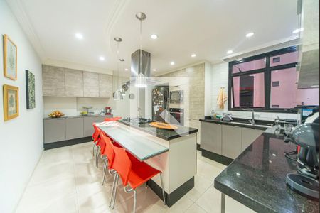 Apartamento para alugar com 200m², 3 quartos e 3 vagasCozinha