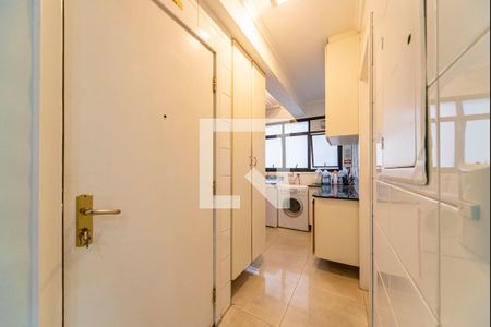 Apartamento para alugar com 200m², 3 quartos e 3 vagasÁrea de Serviço