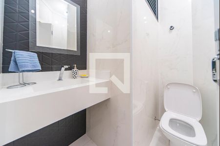 Apartamento para alugar com 200m², 3 quartos e 3 vagasLavabo