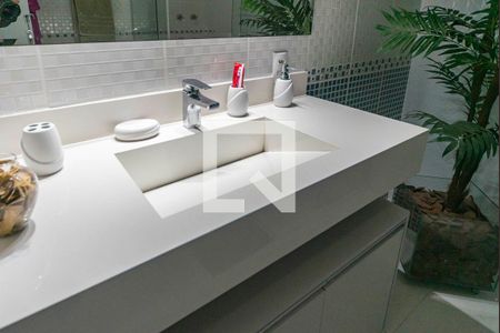 Apartamento para alugar com 200m², 3 quartos e 3 vagasBanheiro Social