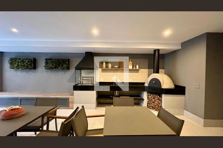 Apartamento à venda com 65m², 2 quartos e 1 vaga Apartamento à venda com 65m², 2 quartos e 1 vagaÁrea Comum - Churrasqueira