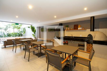 Apartamento à venda com 65m², 2 quartos e 1 vaga Apartamento à venda com 65m², 2 quartos e 1 vagaÁrea Comum - Churrasqueira