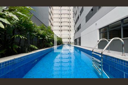 Apartamento à venda com 65m², 2 quartos e 1 vaga Apartamento à venda com 65m², 2 quartos e 1 vagaÁrea Comum - Piscina