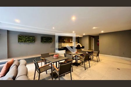 Apartamento à venda com 65m², 2 quartos e 1 vaga Apartamento à venda com 65m², 2 quartos e 1 vagaÁrea Comum - Churrasqueira