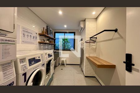 Apartamento à venda com 65m², 2 quartos e 1 vaga Apartamento à venda com 65m², 2 quartos e 1 vagaÁrea Comum - Lavanderia