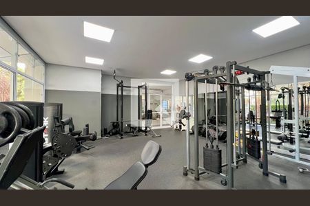 Apartamento à venda com 140m², 3 quartos e 2 vagas Apartamento à venda com 140m², 3 quartos e 2 vagasAcademia