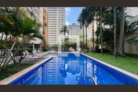 Apartamento à venda com 140m², 3 quartos e 2 vagas Apartamento à venda com 140m², 3 quartos e 2 vagasPiscina