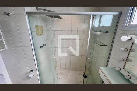 Apartamento à venda com 140m², 3 quartos e 2 vagas Apartamento à venda com 140m², 3 quartos e 2 vagasBanheiro da Suíte 3