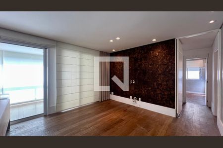 Sala de TV de apartamento à venda com 3 quartos, 140m² em Pinheiros, São Paulo