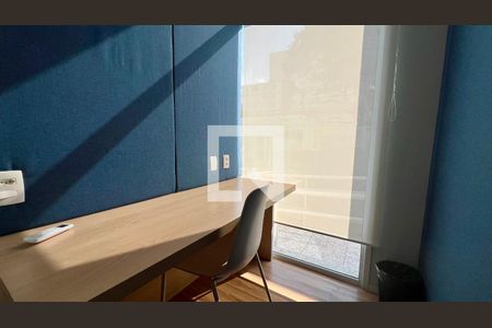 Apartamento à venda com 140m², 3 quartos e 2 vagas Apartamento à venda com 140m², 3 quartos e 2 vagasCoworking