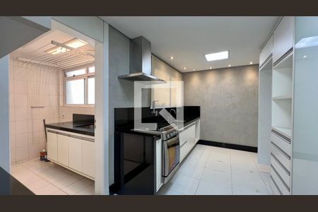 Apartamento à venda com 140m², 3 quartos e 2 vagas Apartamento à venda com 140m², 3 quartos e 2 vagasCozinha