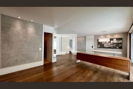 Apartamento à venda com 140m², 3 quartos e 2 vagas Apartamento à venda com 140m², 3 quartos e 2 vagasSala de TV