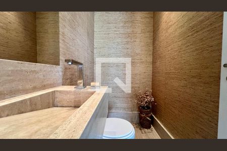 Apartamento à venda com 140m², 3 quartos e 2 vagas Apartamento à venda com 140m², 3 quartos e 2 vagasLavabo