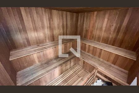 Apartamento à venda com 140m², 3 quartos e 2 vagas Apartamento à venda com 140m², 3 quartos e 2 vagasSaúna