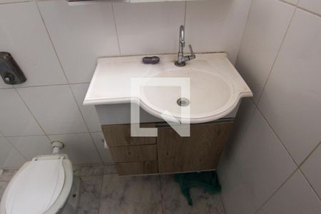 Casa para alugar com 100m², 2 quartos e 1 vaga Casa para alugar com 100m², 2 quartos e 1 vagaBanheiro