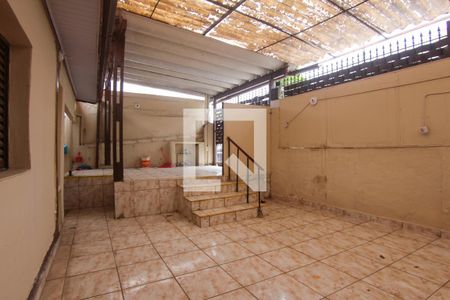 Casa para alugar com 100m², 2 quartos e 1 vaga Casa para alugar com 100m², 2 quartos e 1 vagaÁrea externa