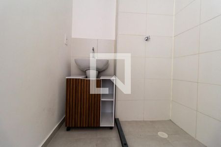Apartamento à venda com 42m², 2 quartos e sem vaga Apartamento à venda com 42m², 2 quartos e sem vagaBanheiro