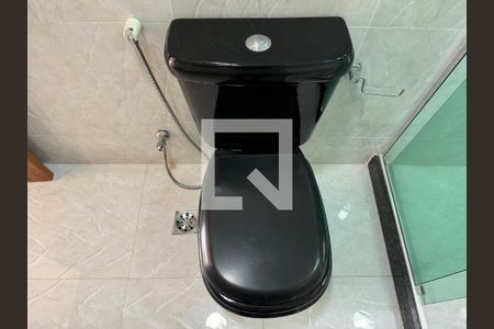 Apartamento à venda com 360m², 3 quartos e 3 vagas Apartamento à venda com 360m², 3 quartos e 3 vagasSuíte 1 - Banheiro