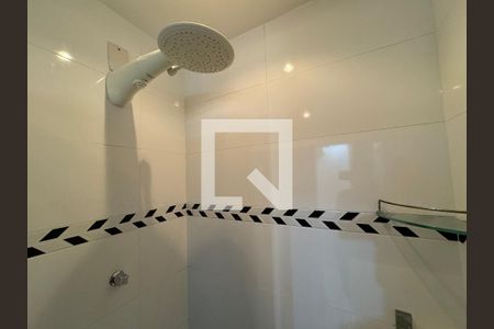 Apartamento à venda com 360m², 3 quartos e 3 vagas Apartamento à venda com 360m², 3 quartos e 3 vagasSuíte 2 - Banheiro