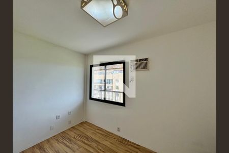 Apartamento à venda com 360m², 3 quartos e 3 vagas Apartamento à venda com 360m², 3 quartos e 3 vagasQuarto 1