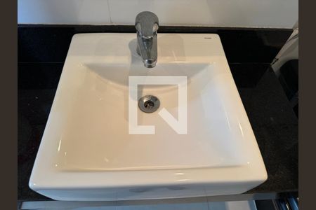 Apartamento à venda com 360m², 3 quartos e 3 vagas Apartamento à venda com 360m², 3 quartos e 3 vagasSuíte 2 - Banheiro