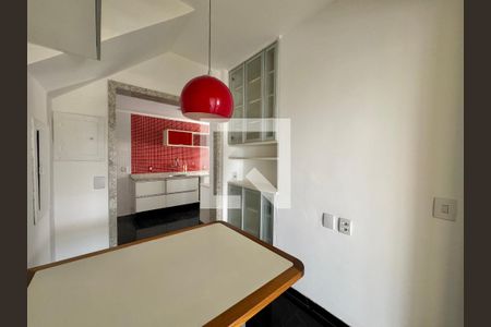 Apartamento à venda com 360m², 3 quartos e 3 vagas Apartamento à venda com 360m², 3 quartos e 3 vagasCozinha