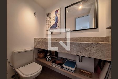 Lavabo  de apartamento à venda com 2 quartos, 103m² em Botafogo, Rio de Janeiro
