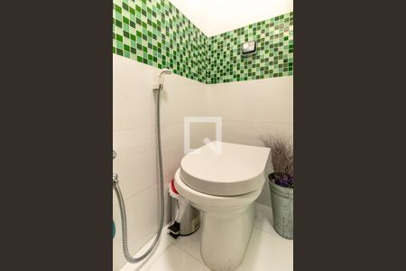 Apartamento à venda com 88m², 2 quartos e 1 vagaBanheiro Social