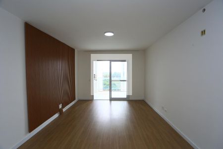 Apartamento para alugar com 3 quartos, 125m² em Parque Pirajussara, Embu das Artes