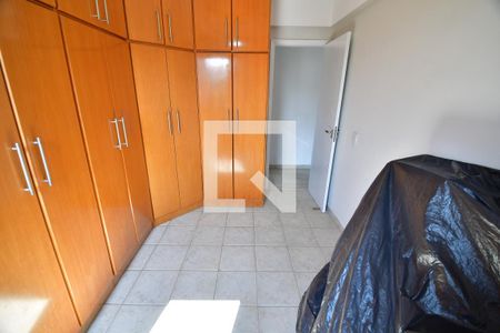 Apartamento à venda com 78m², 2 quartos e 1 vagaQuarto 2
