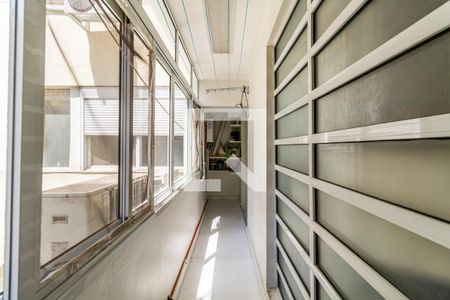 Apartamento à venda com 133m², 2 quartos e 1 vaga Apartamento à venda com 133m², 2 quartos e 1 vagaÁrea de Serviço