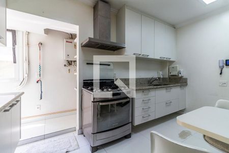 Apartamento à venda com 133m², 2 quartos e 1 vaga Apartamento à venda com 133m², 2 quartos e 1 vagaCozinha