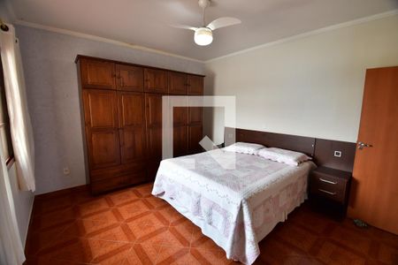 Casa à venda com 287m², 3 quartos e 6 vagasQuarto 1