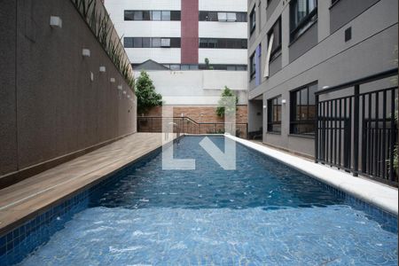 Apartamento para alugar com 26m², 1 quarto e sem vaga Apartamento para alugar com 26m², 1 quarto e sem vagaÁrea comum - Piscina