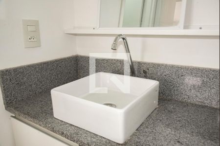 Apartamento para alugar com 26m², 1 quarto e sem vaga Apartamento para alugar com 26m², 1 quarto e sem vagaBanheiro