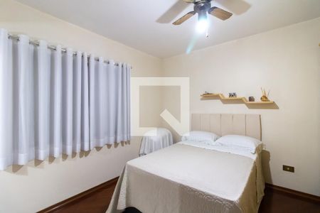 Casa à venda com 289m², 3 quartos e 5 vagasSuíte 2