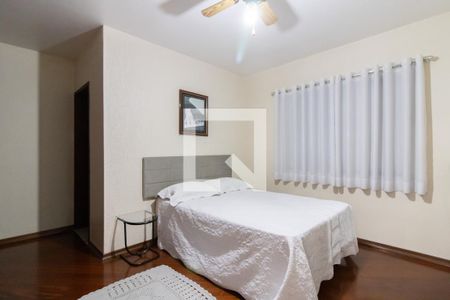 Casa à venda com 289m², 3 quartos e 5 vagasSuíte 3