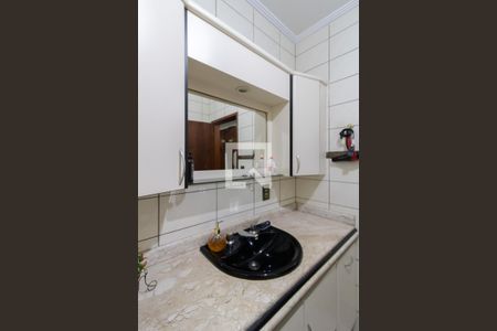 Casa à venda com 289m², 3 quartos e 5 vagasBanheiro da Suíte 1