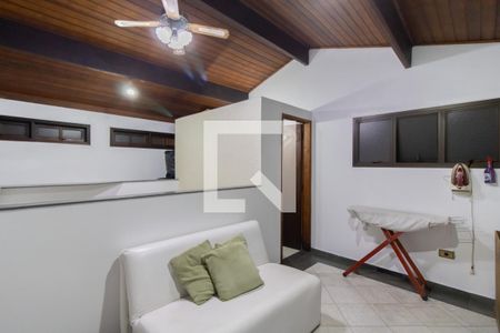 Casa à venda com 289m², 3 quartos e 5 vagasSotão 