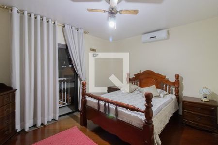 Casa à venda com 289m², 3 quartos e 5 vagasSuíte 1