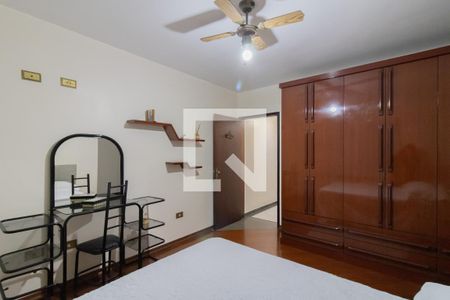 Casa à venda com 289m², 3 quartos e 5 vagasSuíte 3