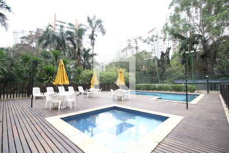 Apartamento para alugar com 75m², 3 quartos e 2 vagasÁrea comum - Piscina