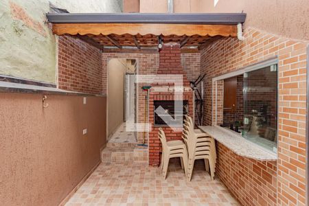 Casa à venda com 200m², 3 quartos e 2 vagasÁrea comum - Churrasqueira