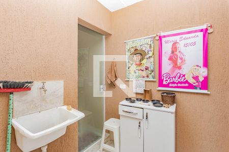 Casa à venda com 200m², 3 quartos e 2 vagasÁrea de Serviço