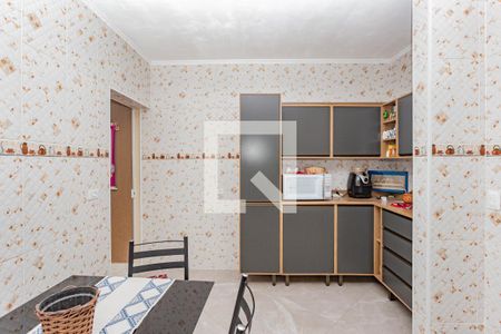 Casa à venda com 200m², 3 quartos e 2 vagasCozinha