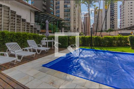 Apartamento para alugar com 135m², 3 quartos e 2 vagasÁrea comum - Piscina
