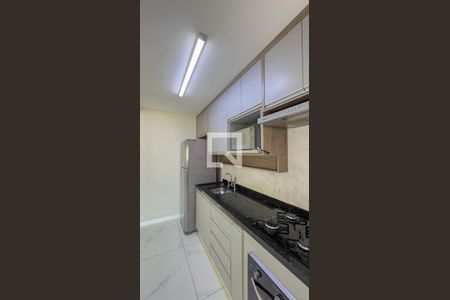 Cozinha e Área de Serviço de apartamento para alugar com 3 quartos, 92m² em Santo Amaro, São Paulo